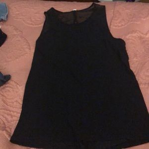 New Lululemon workout top